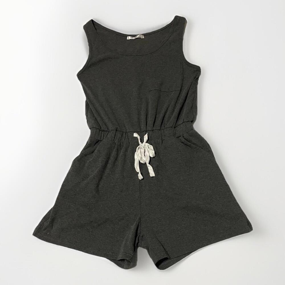 Casual Modern CBRAND Romper Women’s Medium Comfy Sleeveless